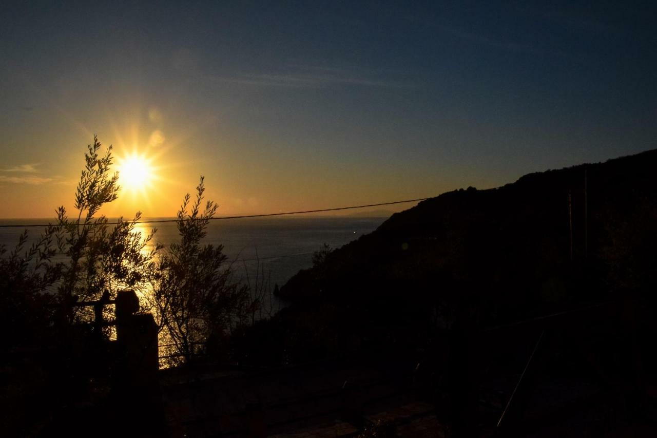 Villa House Of The Rising Sun Chorefton Esterno foto