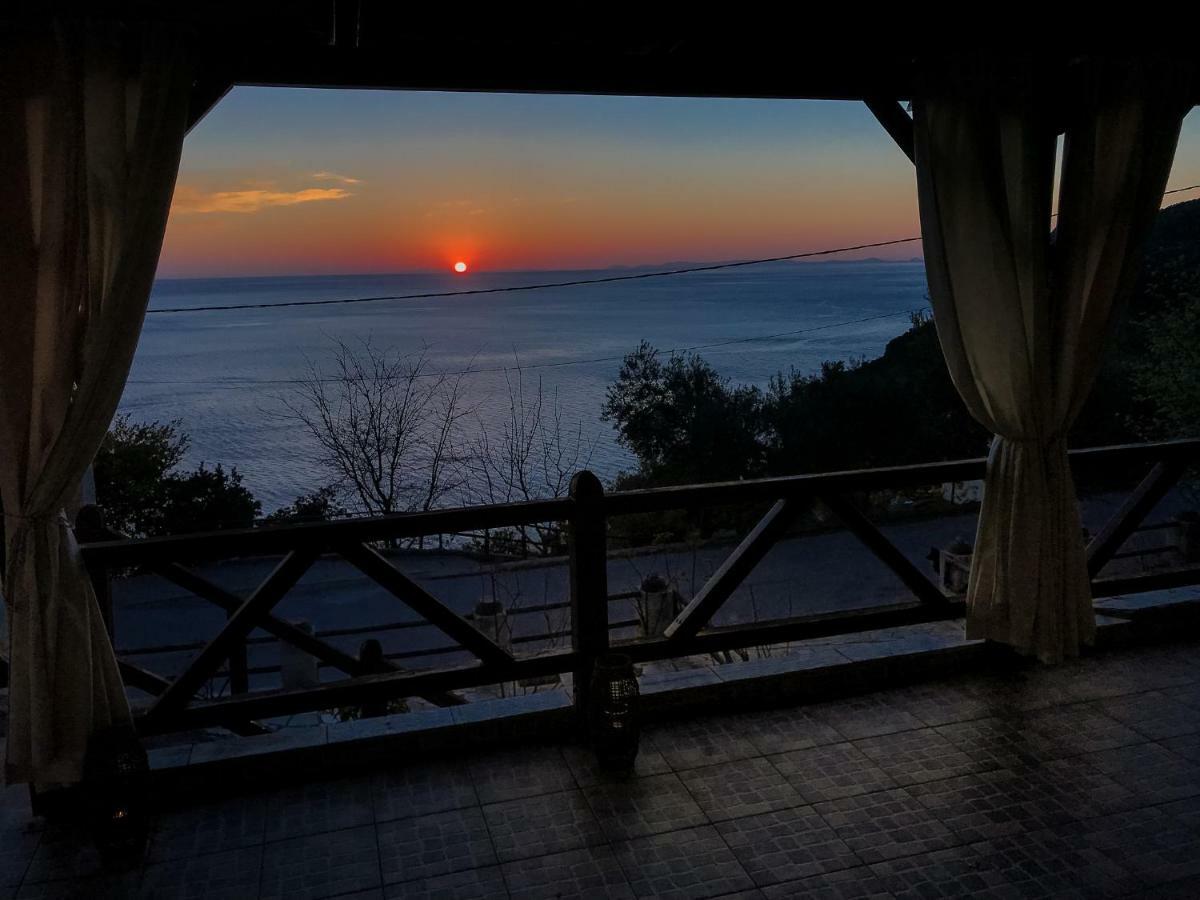Villa House Of The Rising Sun Chorefton Esterno foto